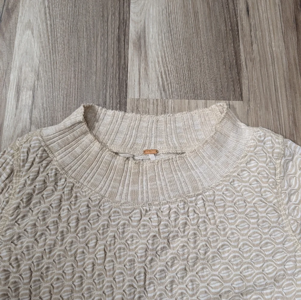 Free People Size Small Jane Printed Crop Top Tee, Long Sleeve‎ In Oatmeal